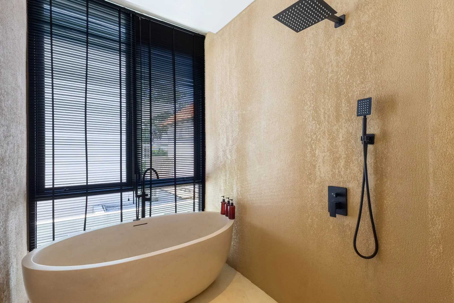 Villa Tin - Modern 3BR Private Pool Villa Near Pererenan Beach, 3-bed villa for rent in Pererenan – photo 15 of 15