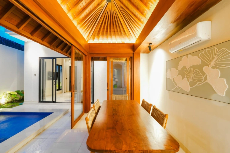 Tropical 3BR Villa w/ Joglo Pavilion & Private Pool – Tumbak Bayuh, 3-bed villa for rent in Tabanan – photo 6 of 15
