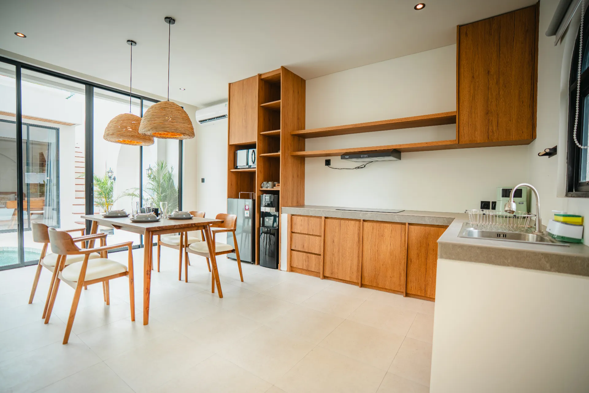 Greece-style 2 Bedroom Villa in Pererenan, 2-bed villa for rent in Pererenan – photo 10 of 15