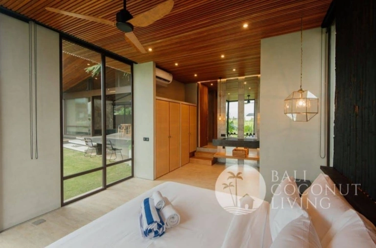 Casa del Sol manage by Bali Coconut Living, 4-bed villa for rent in Pererenan – photo 8 of 13