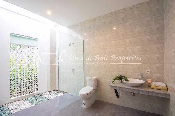 3BR Villa for Rent at Berawa, Bali I, 3-bed villa for rent in Canggu – photo 14 of 14