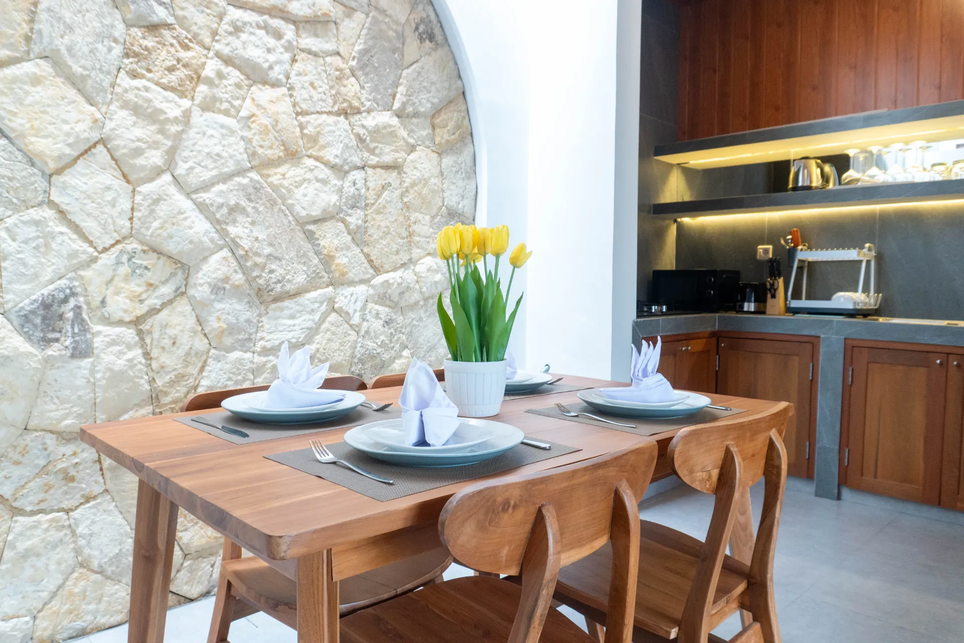 Modern 2-Bedroom Villa in Uluwatu, Ungasan – Perfect for Long Stays, 2-bed villa for rent in Uluwatu – photo 6 of 11