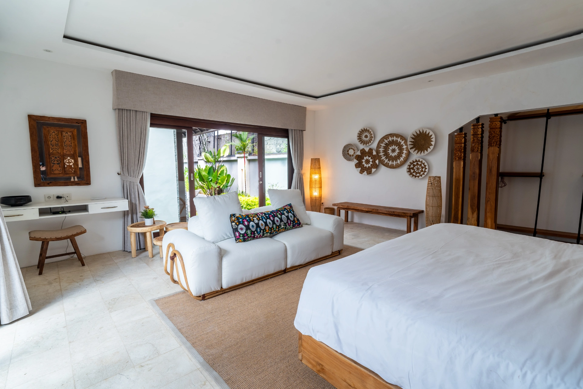 Ocean Breeze Villa - 4BR villa in Canggu, 4-bed villa for rent in Canggu – photo 2 of 15
