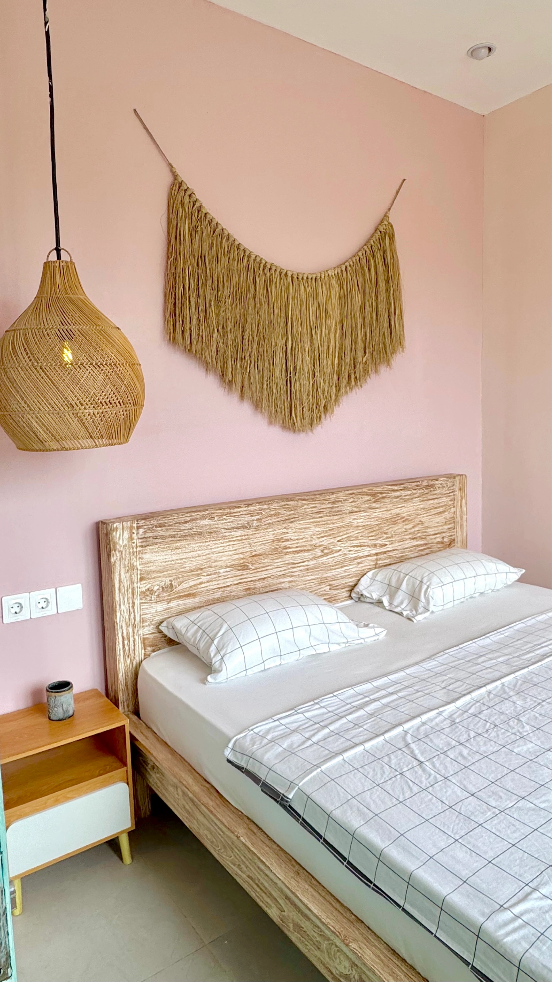 Tropical 2BR Villa w/ Rice Field View and Garden Space, 2-bed villa for rent in Ubud – photo 3 of 10