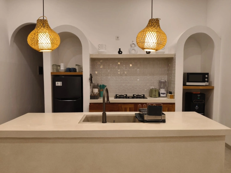 Monthly Rent Available Brand New Mediterranean 3 Bedrooms Villa, Available Now, 3-bed villa for rent in Canggu – photo 3 of 15