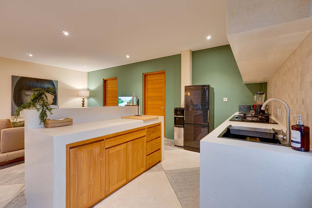 Modern 2-Bedroom Design Apartment in the heart of Berawa, 2-bed villa for rent in Canggu – photo 9 of 15