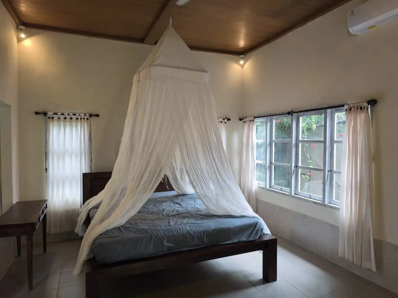 1 bedroom with forest view, 1-bed villa for rent in Ubud – photo 7 of 12