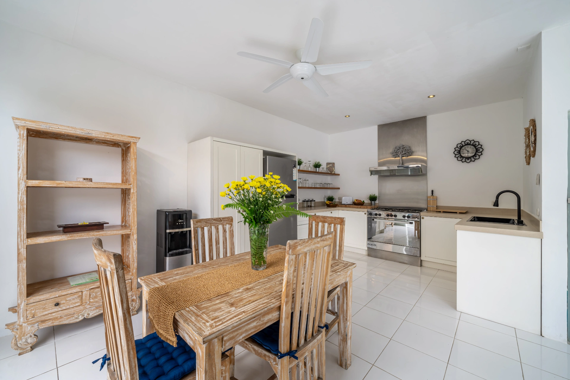 Move in December 14,ENCLOSED, NO CONSTRUCTION,5km to BEACH, 2-bed villa for rent in Uluwatu – photo 11 of 15