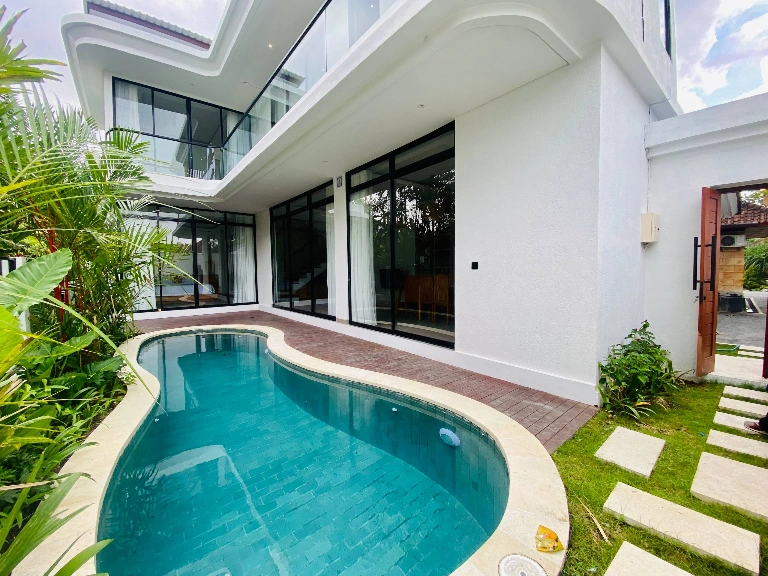 3 Bedroom Brand New Luxury Villa in Prime Pererenan, 3-bed villa for rent in Pererenan – photo 2 of 15