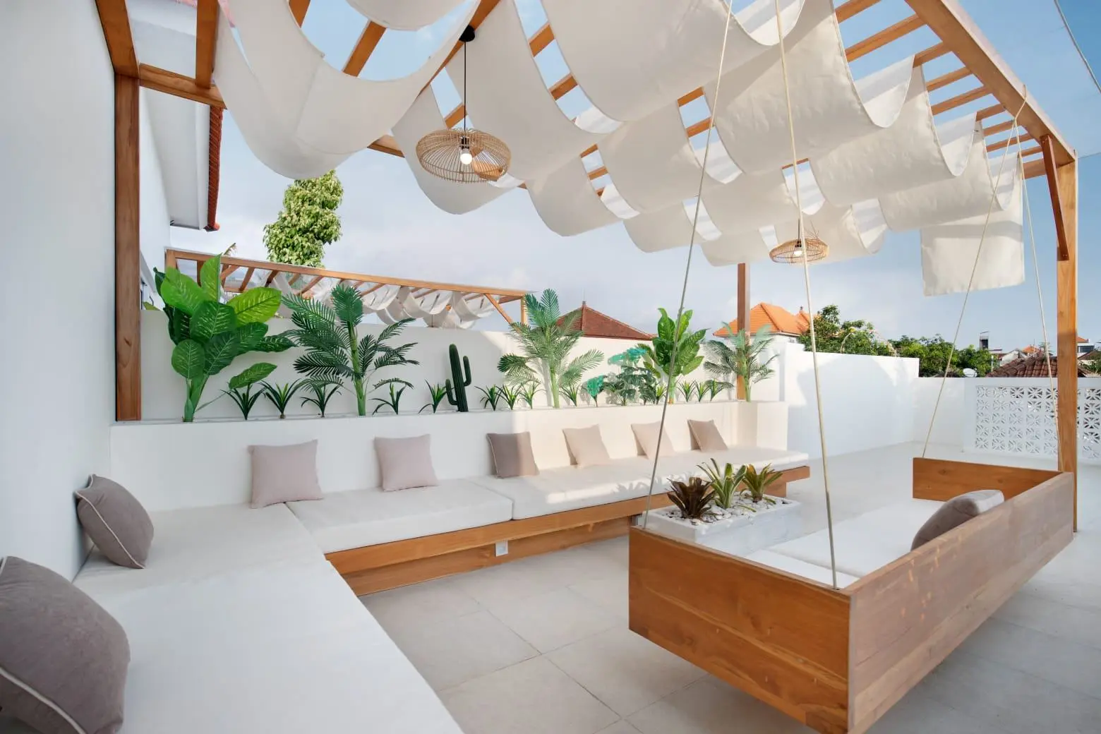 3BR Modern Villa with Rooftop at Abasan Berawa, 3-bed villa for rent in Canggu – photo 13 of 15