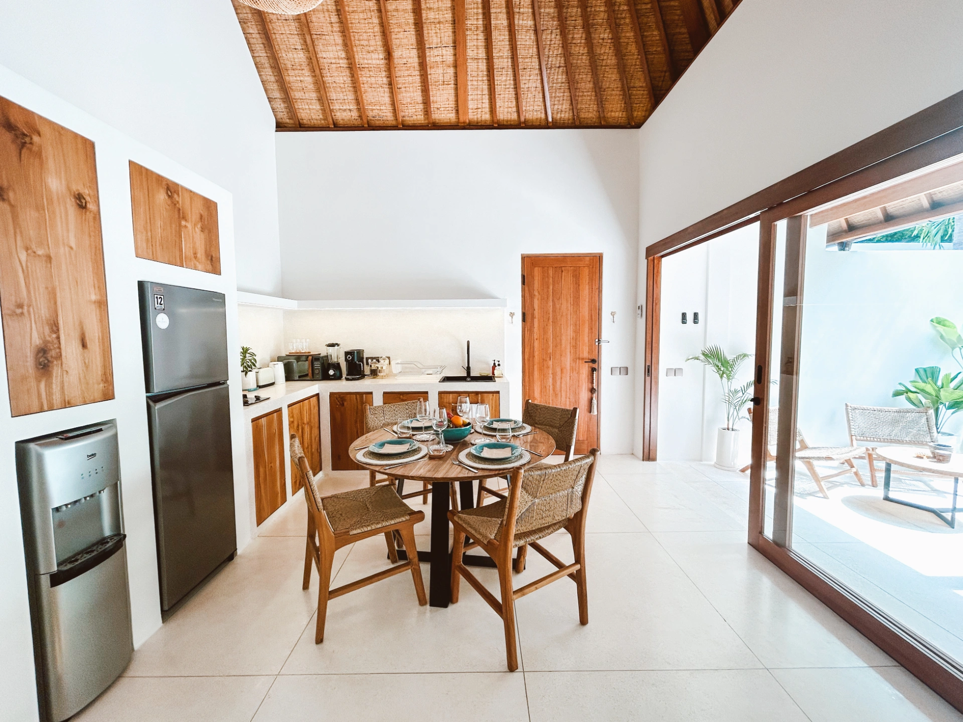 Stylish 1BR Private Pool Villa • 8 Min to Bingin Beach, 1-bed villa for rent in Uluwatu – photo 10 of 15