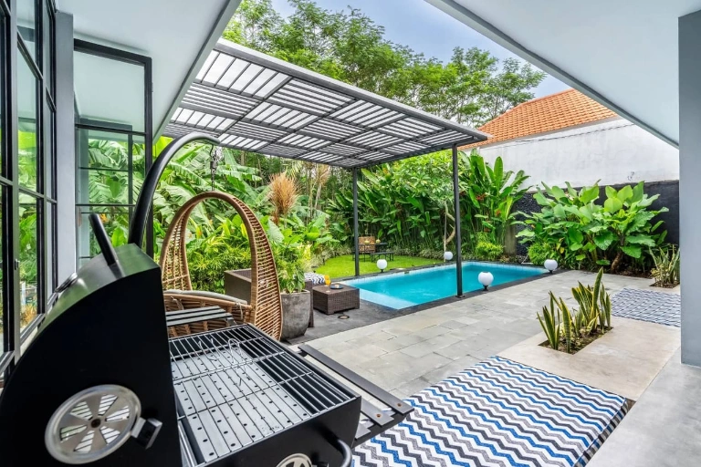 Monthly & Yearly Rent - Pererenan - Premium 3 Bedrooms Villa with Garden View, 3-bed villa for rent in Pererenan – photo 5 of 9