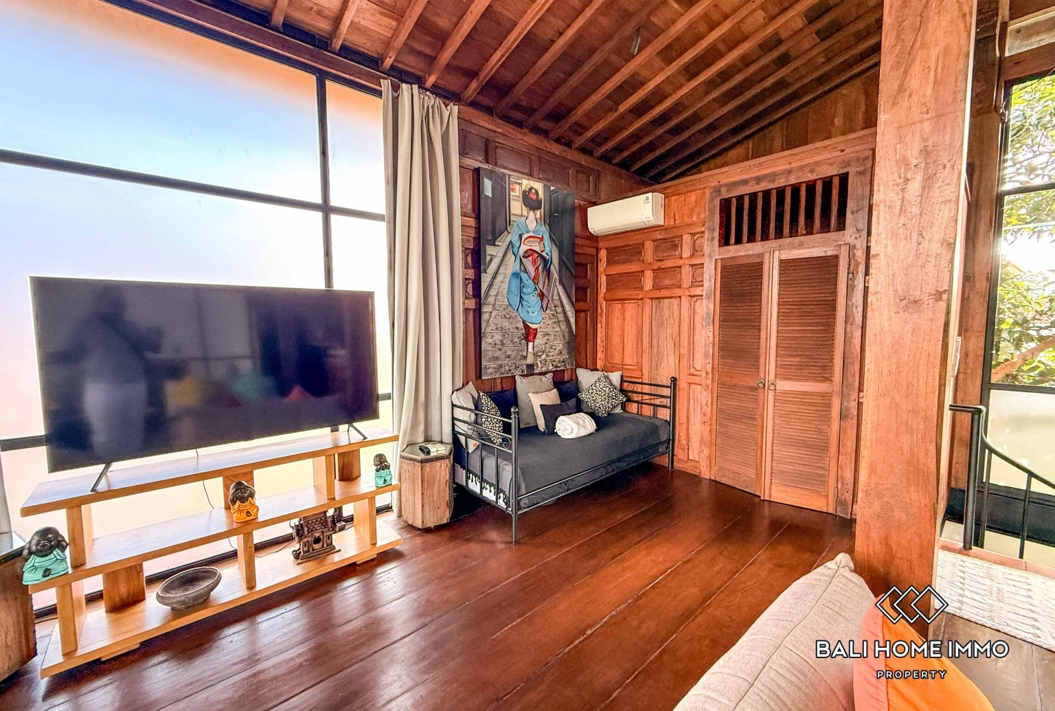 Ricefield view 2 Bedroom Villa in Cemagi Beachside, 2-bed villa for rent in Seseh – photo 4 of 14