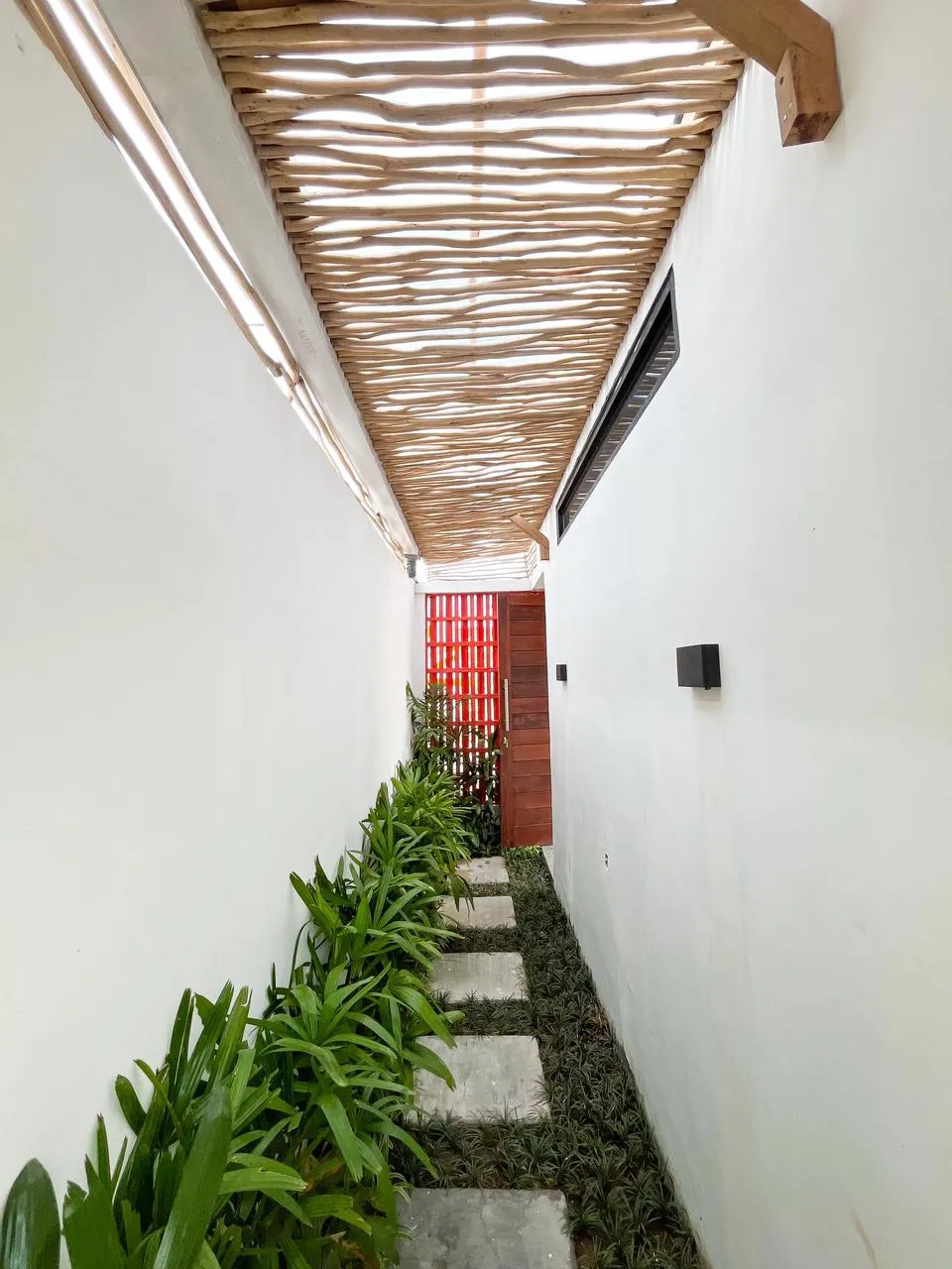 Brand New 2 Bedroom Villa for Rent or Sale in Kerobokan, Bali, 2-bed villa for rent in Canggu – photo 7 of 15
