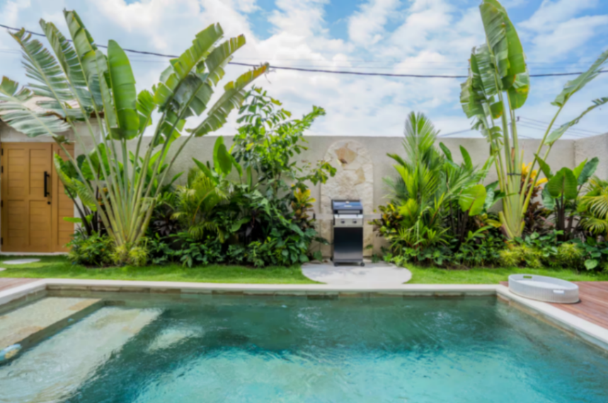 2-Bedroom Tropical Villa – Berawa, 2-bed villa for rent in Canggu – photo 7 of 15