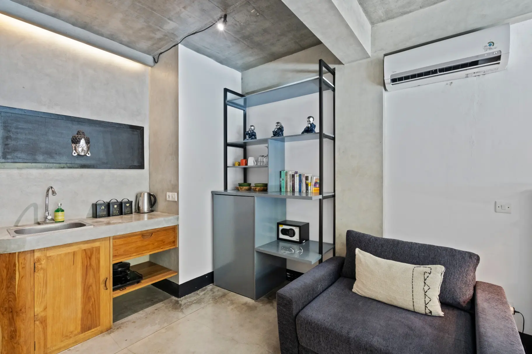 Balissimo B12 - Studio with Pool in Seminyak, 1-bed villa for rent in Seminyak – photo 9 of 11