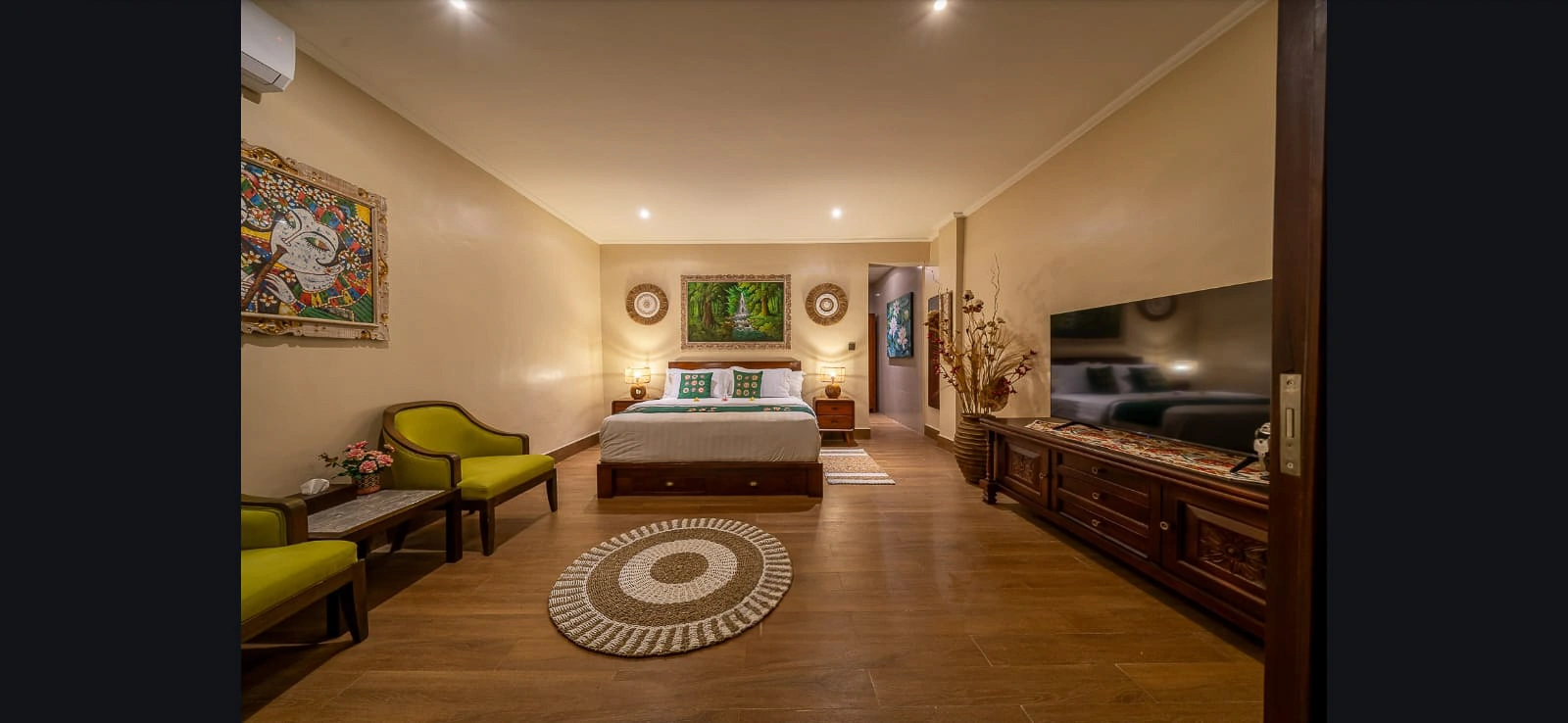 3BR with Open Living Concept and Jungle Surroundings in Buwit, 3-bed villa for rent in Tabanan – photo 10 of 15