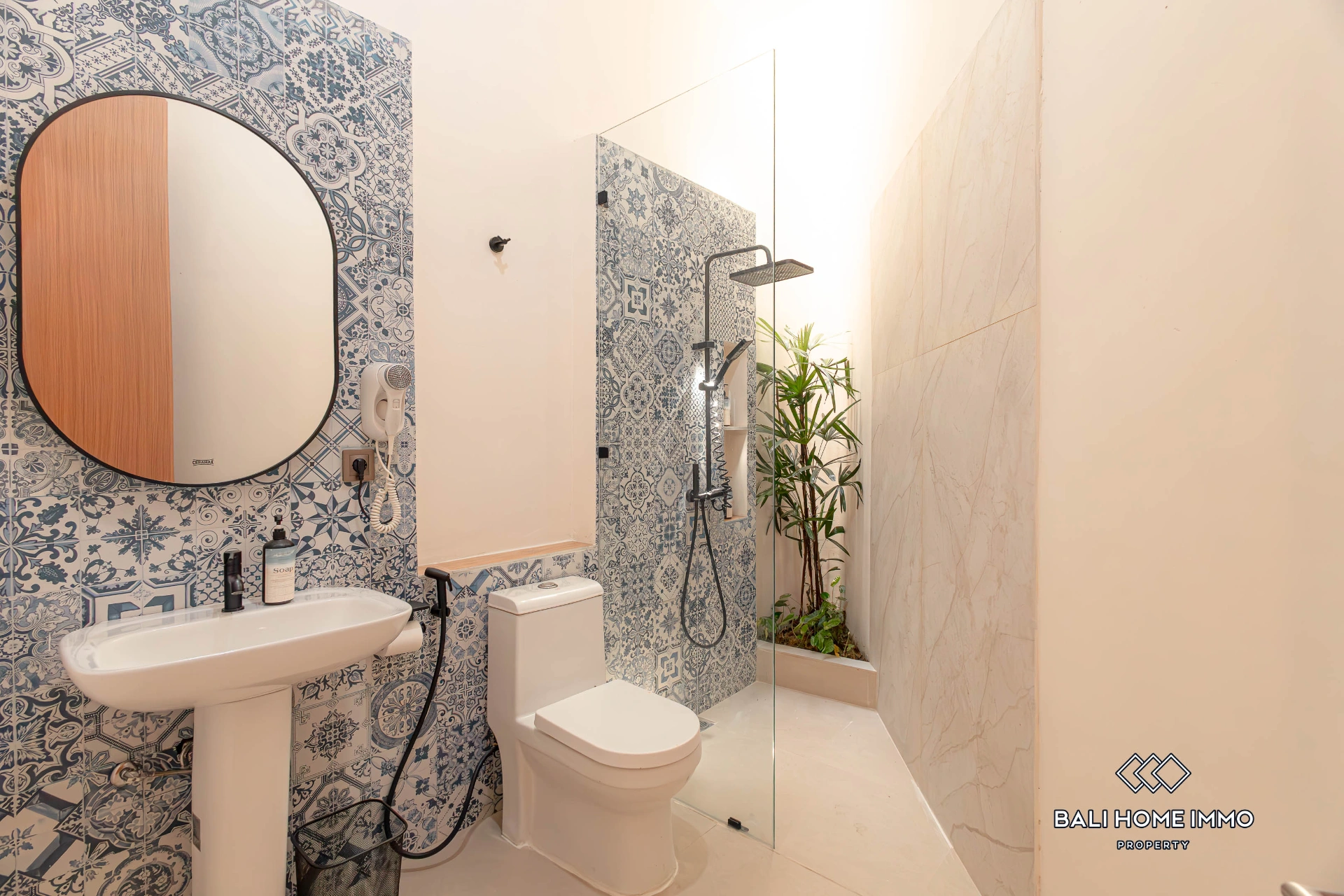 Brand New 5 Bedrooms Villa for Rental in Jimbaran, 5-bed villa for rent in Uluwatu – photo 12 of 15