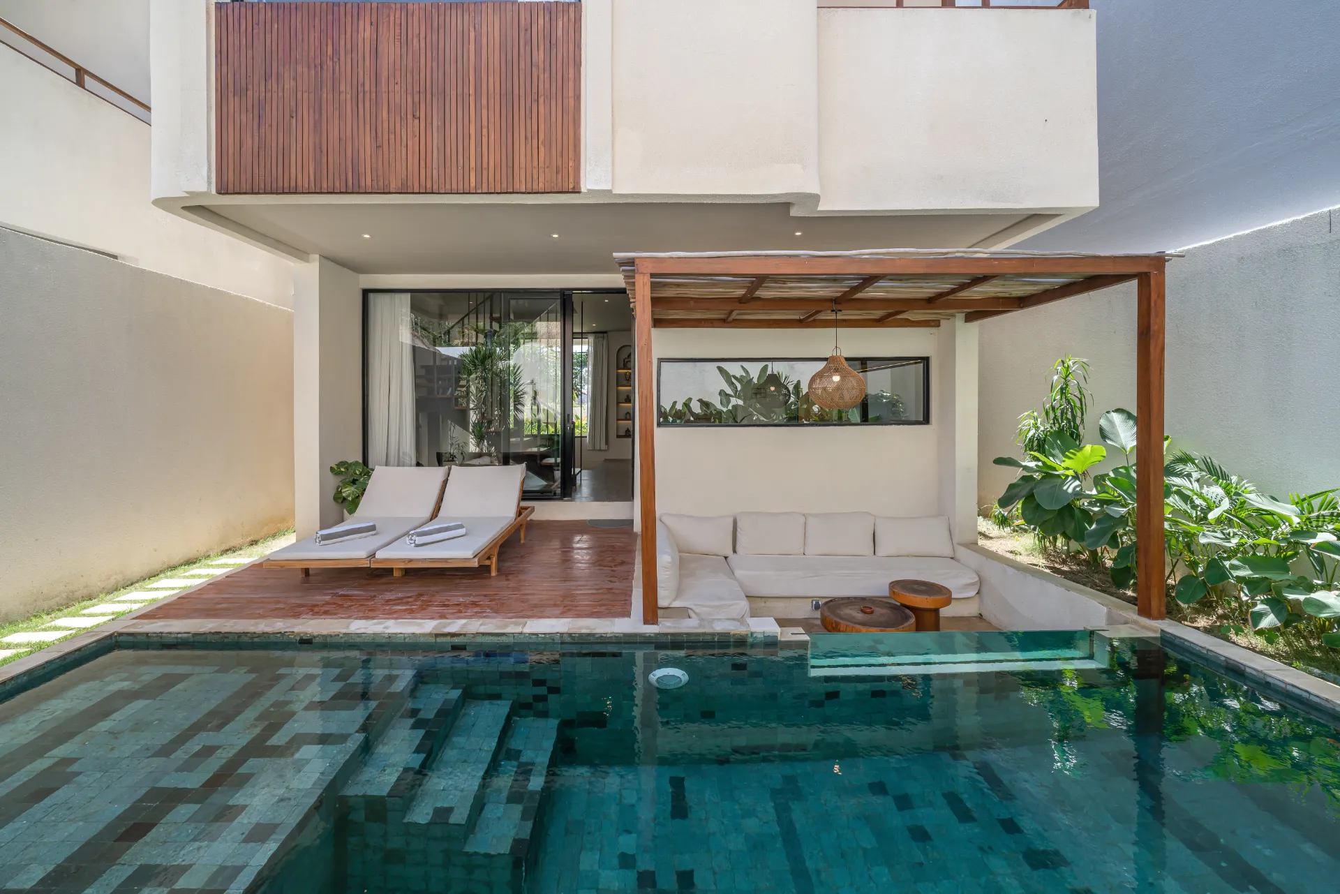 Villa Salt - 2BR Tropical Hideaway in Bingin – Private Pool, 2-bed villa for rent in Uluwatu – photo 3 of 15