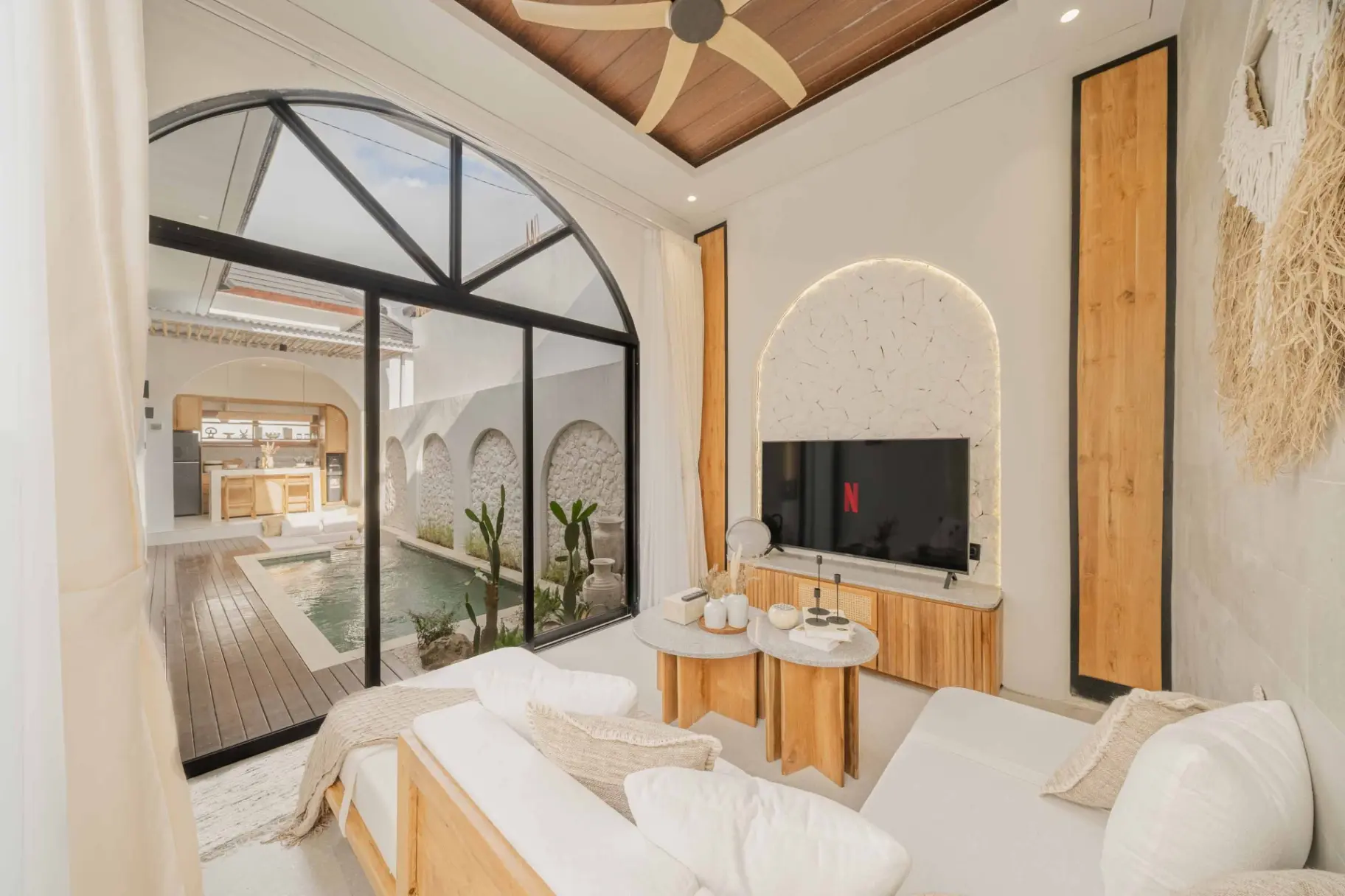 Brand New Villa Mediterranien in Jimbaran, 2-bed villa for rent in Uluwatu – photo 13 of 15