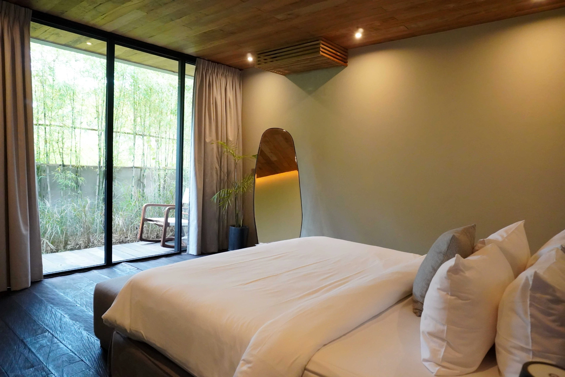3-Bedroom Villa with Private Pool and Tropical Garden in Nyanyi, 3-bed villa for rent in Tabanan – photo 5 of 15