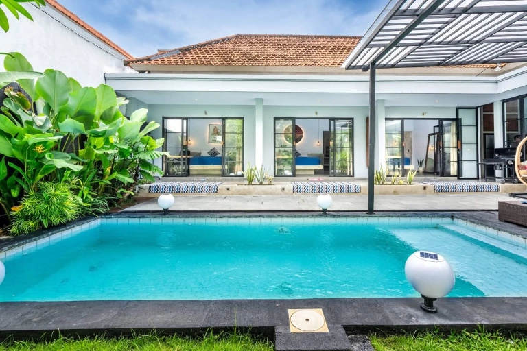 Monthly & Yearly Rent - Pererenan - Premium 3 Bedrooms Villa with Garden View, 3-bed villa for rent in Pererenan – photo 6 of 9
