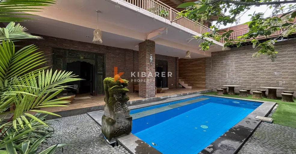 Charming Five-Bedroom Open-Living Guest House with Pool in Central Berawa, 5-bed villa for rent in Canggu – photo 6 of 12