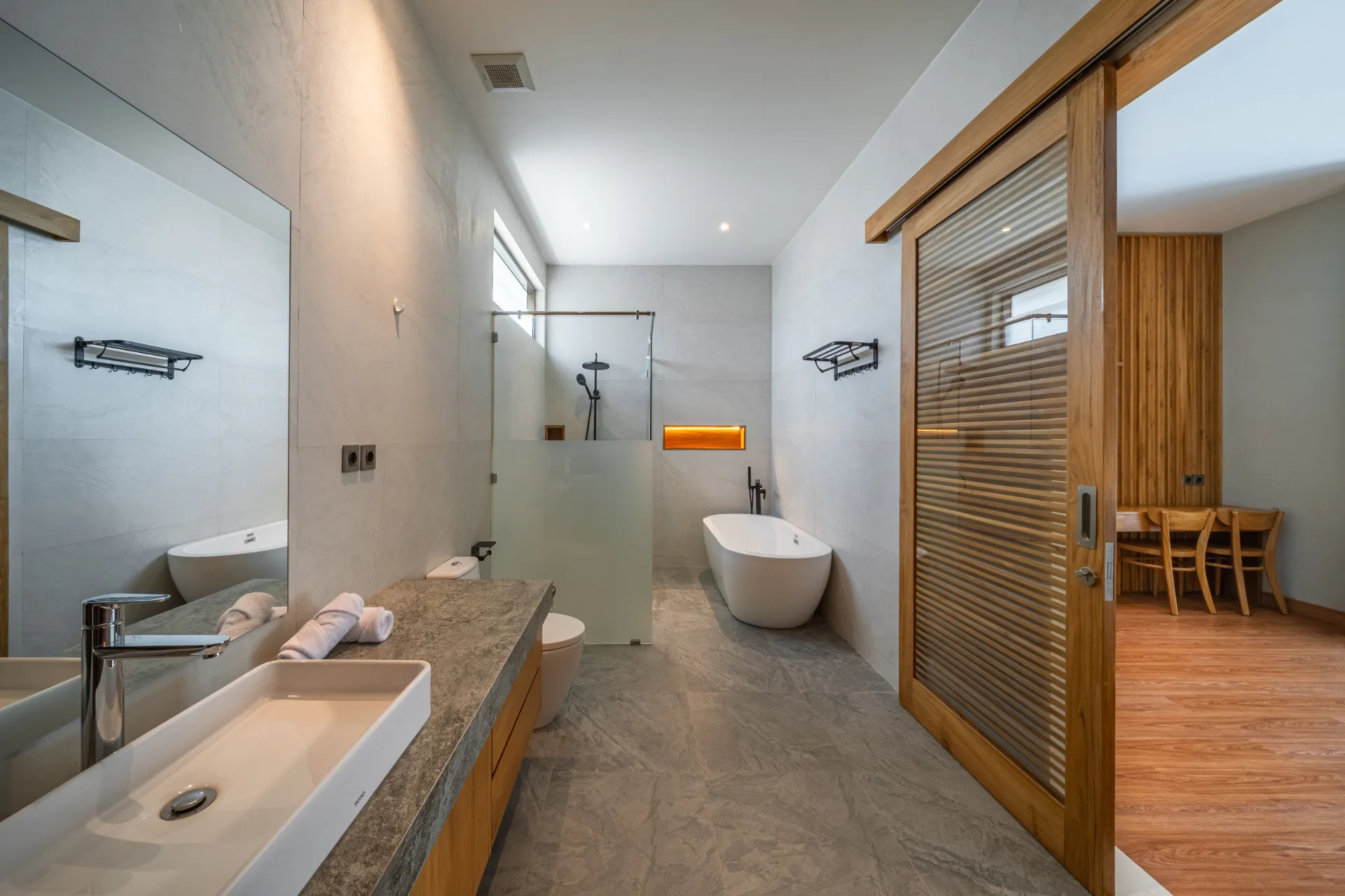 Villa Echo - Brand New Luxury 1-Bedroom Loft Villa next to Echo Beach, 1-bed villa for rent in Canggu – photo 13 of 14