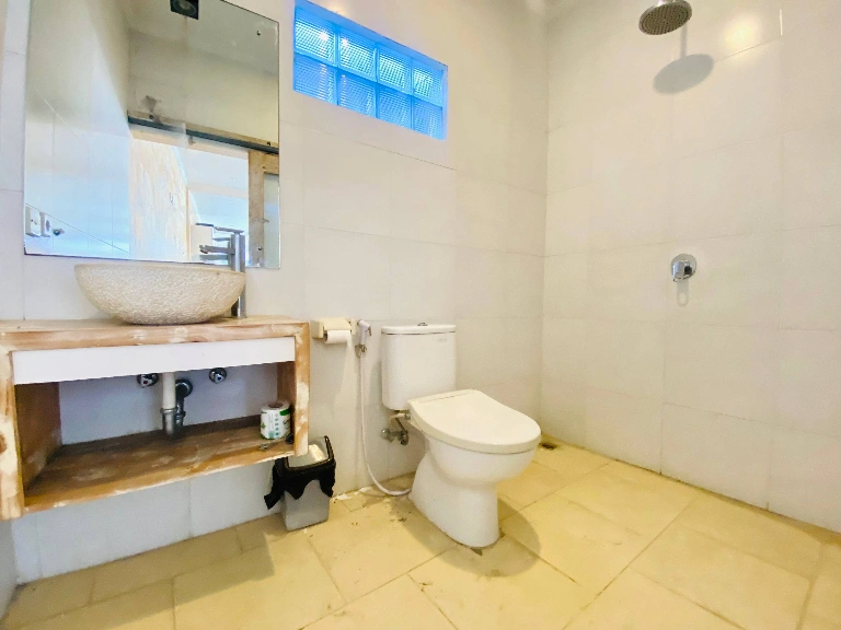 2 Bedroom Villa for Yearly Rent in Berawa, 2-bed villa for rent in Canggu – photo 15 of 15