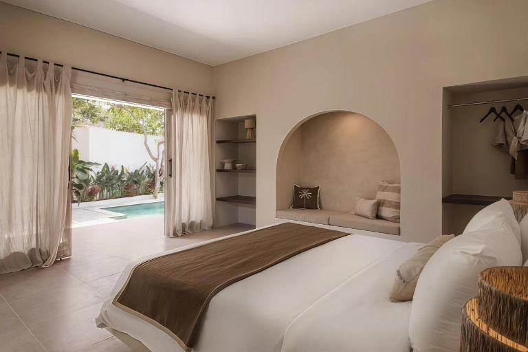 3 Bedroom Modern Villa for Monthly and Yearly Rent in Umalas, 3-bed villa for rent in Canggu – photo 12 of 15