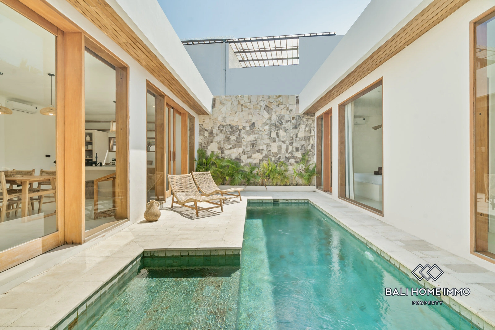 Elegant 2-bedrooms Tropical Villa for Rent & Sale in Bingin, 2-bed villa for rent in Uluwatu – photo 3 of 15