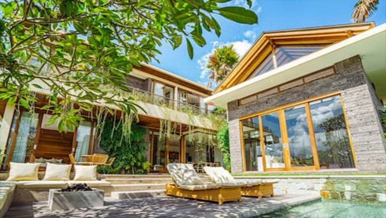 Villa For Rent 4 Bed In Canggu,Badung Bali, 4-bed villa for rent in Canggu – photo 13 of 15