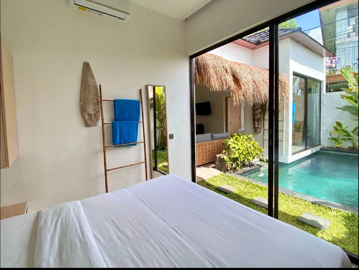 Villa Warm - 2 Bedroom Villa in Central Location, 5 minutes walk to Nirvana gym, 2-bed villa for rent in Canggu – photo 14 of 15