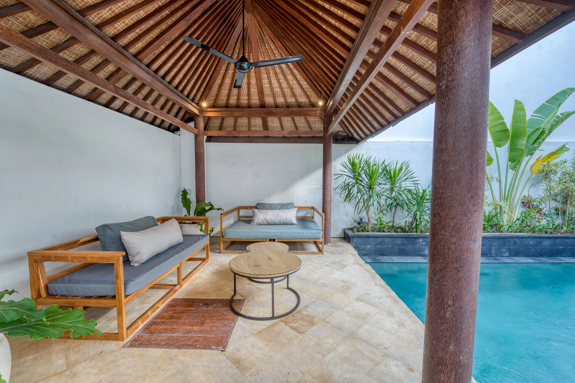 Luxury Family Villa By Local Property Team, 4-bed villa for rent in Canggu – photo 9 of 15