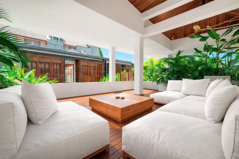 NEW 7BDR BEACH residence - Canggu Batu bolong - 5 star service, 7-bed villa for rent in Canggu – photo 3 of 15