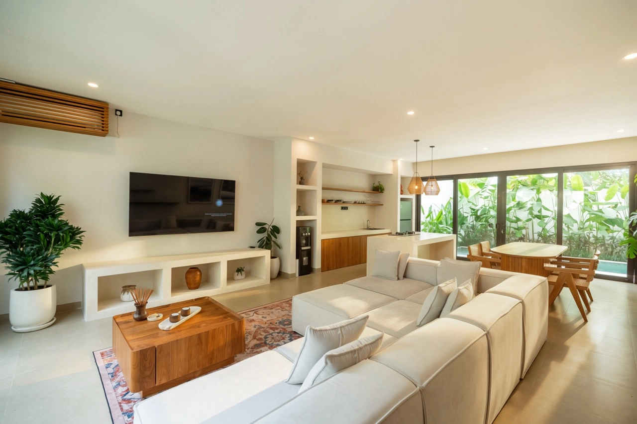 Villa Macaru - Brand New 2BR Villa Walk to Undefeated Gym in Tumbak Bayuh, 2-bed villa for rent in Pererenan – photo 4 of 15