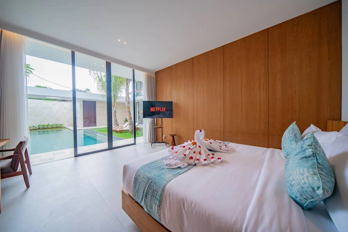 Villa For Rent 4 Bed In Pererenan,Badung Bali, 4-bed villa for rent in Pererenan – photo 13 of 15