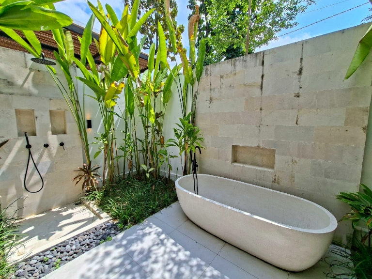 3BR Jungle Villa and Elegant Riverside Retreat in Tranquil Cepaka, 3-bed villa for rent in Tabanan – photo 7 of 15