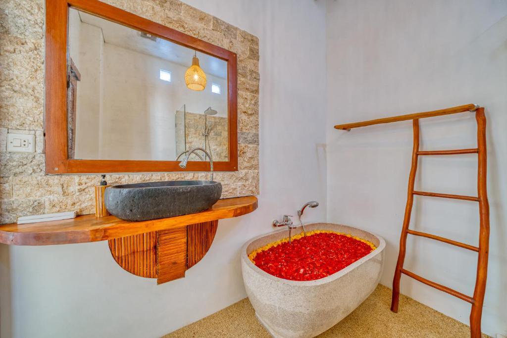 Villa For Rent Astana 9 Bed Pererenan,Canggu, 9-bed villa for rent in Pererenan – photo 8 of 14