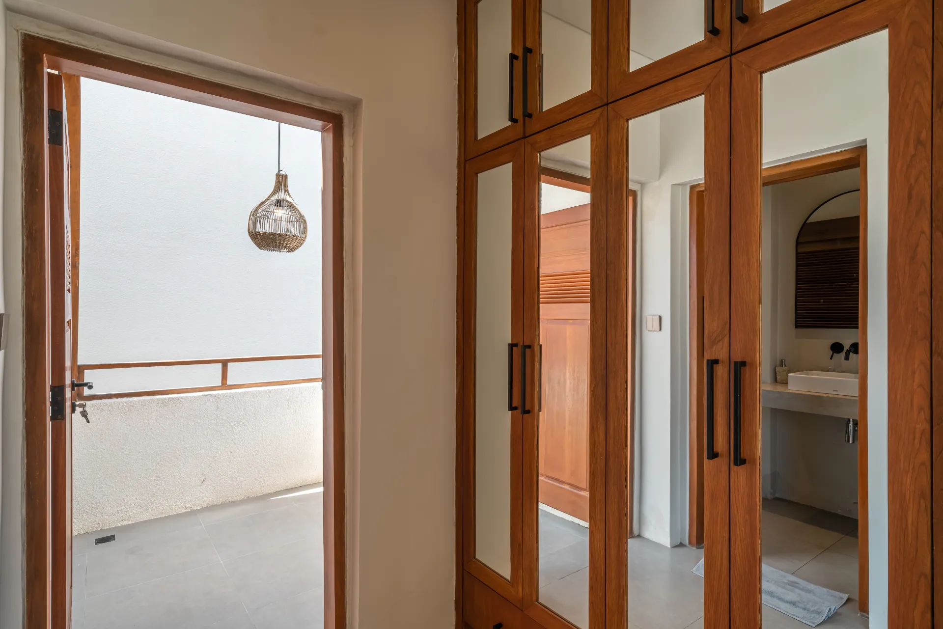Villa Salt - 2BR Tropical Hideaway in Bingin – Private Pool, 2-bed villa for rent in Uluwatu – photo 8 of 15