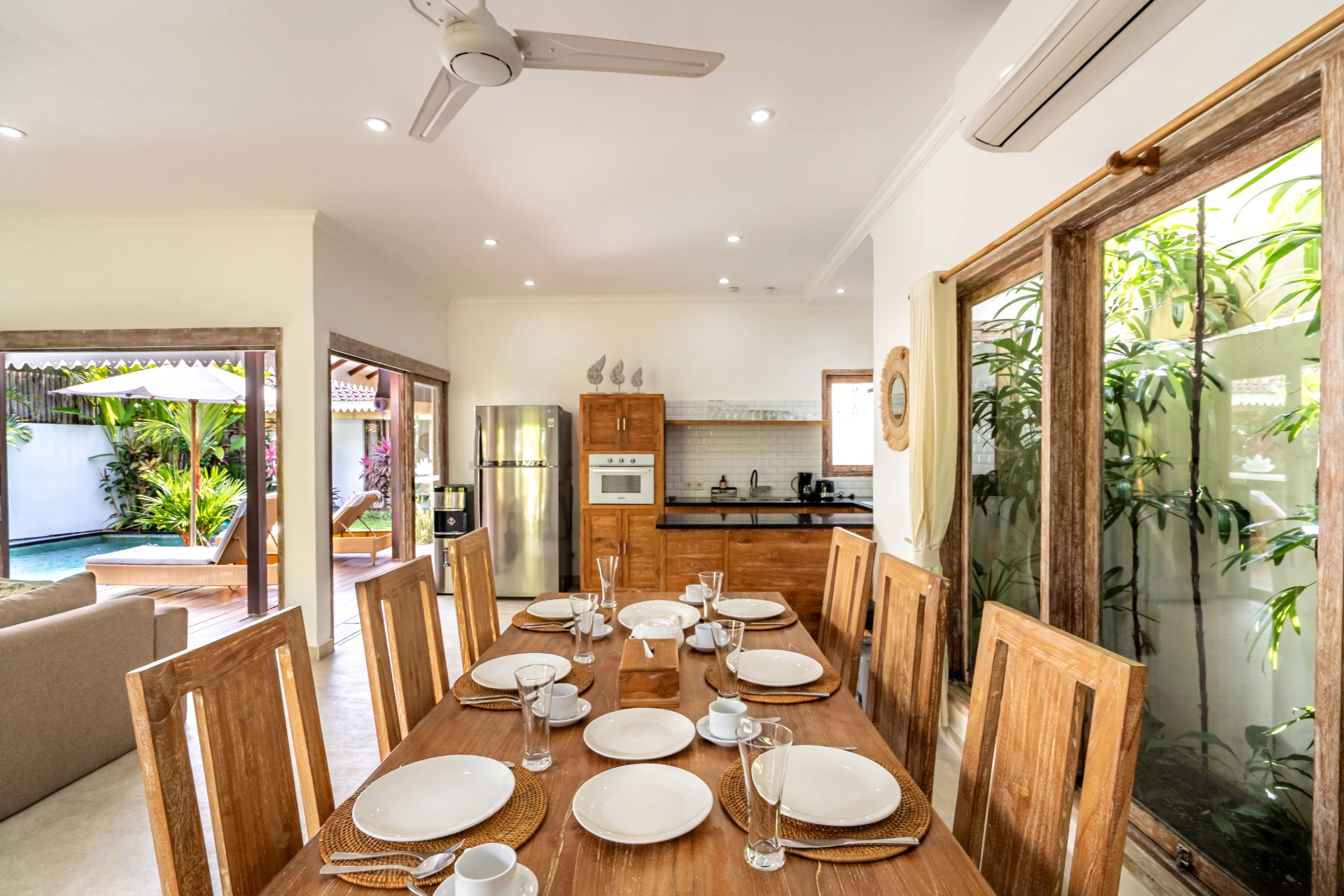 Santi - 3BR Villa with Pool & Daybed, Canggu, 3-bed villa for rent in Canggu – photo 4 of 15