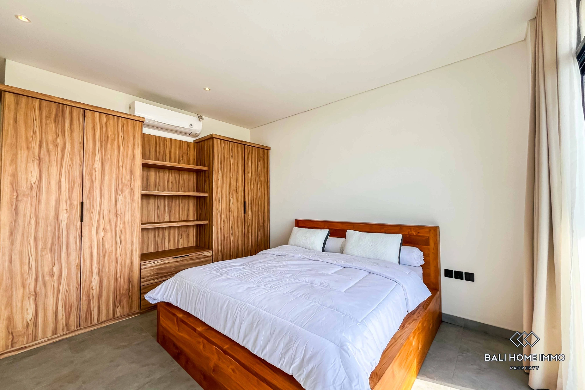 Stunning 3 Bedrooms Villa with Ocean View for Rental in Uluwatu, 3-bed villa for rent in Uluwatu – photo 9 of 12