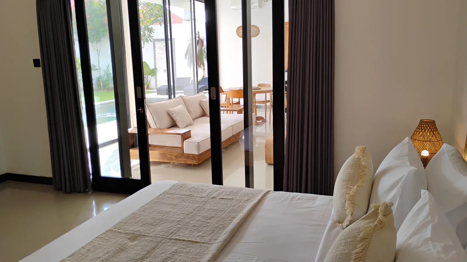 Newly Build! Big Garden – 2 Bedrooms Villa for Monthly Rent in Berawa, 2-bed villa for rent in Canggu – photo 15 of 15