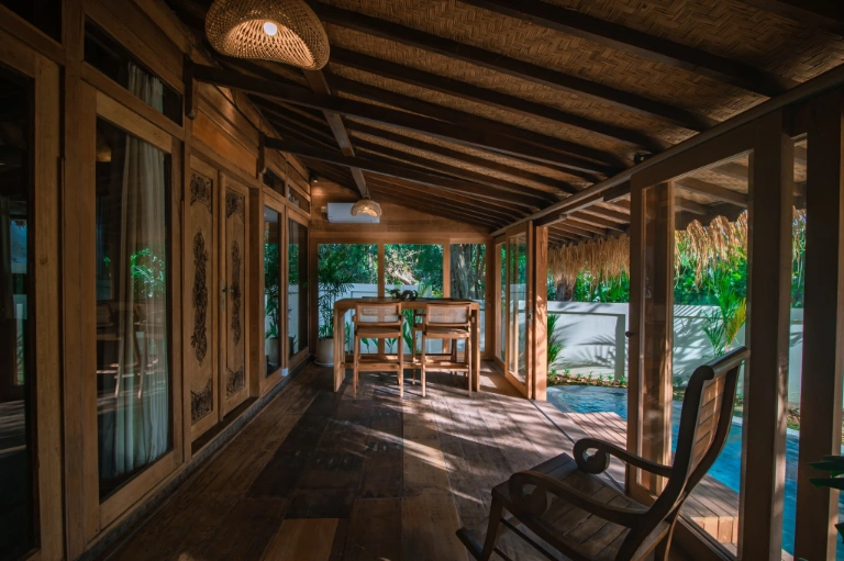 Joglo House - Charming 1-Bedroom Joglo Villa with Private Pool in Kerobokan, 1-bed villa for rent in Canggu – photo 5 of 10