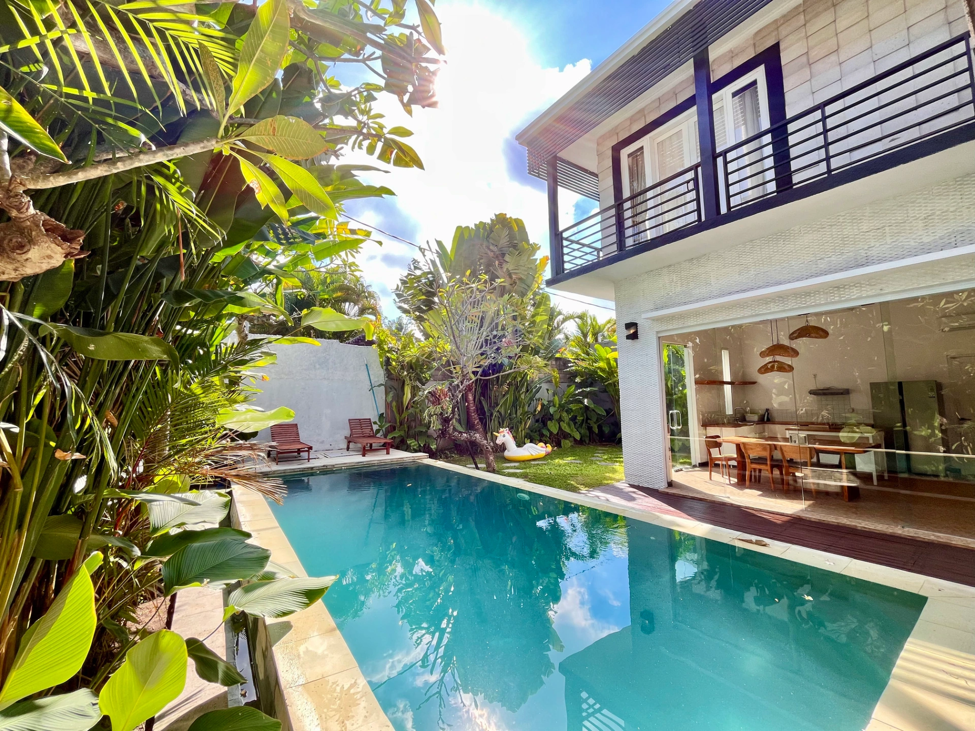 3 Bedroom Family Villa in Berawa, 3-bed villa for rent in Canggu – photo 2 of 15