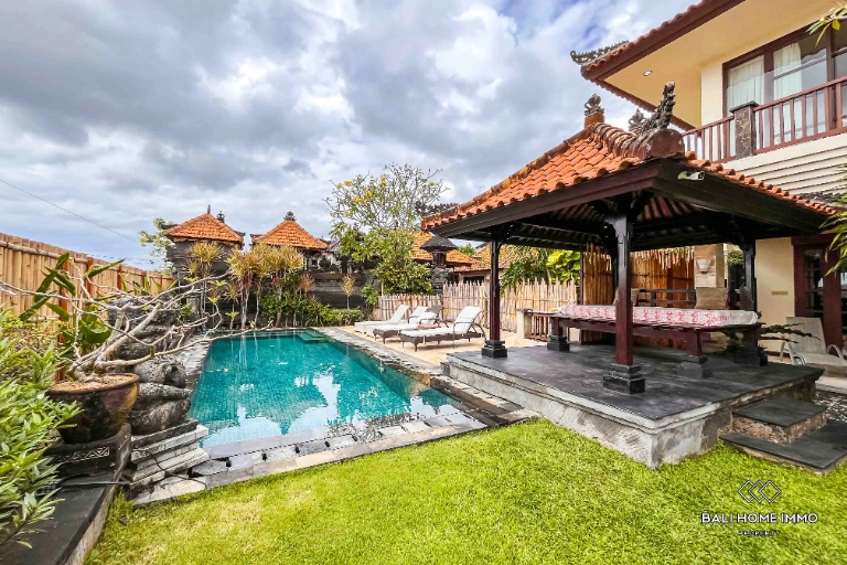 Spacious with Ocean View 3 Bedrooms Villa for Rental in Jimbaran, 3-bed villa for rent in Uluwatu – photo 2 of 12