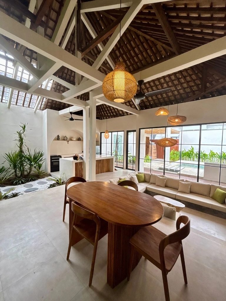 Brand New Modern 2 Bedroom Villa Berawa, Canggu, 2-bed villa for rent in Canggu – photo 11 of 15
