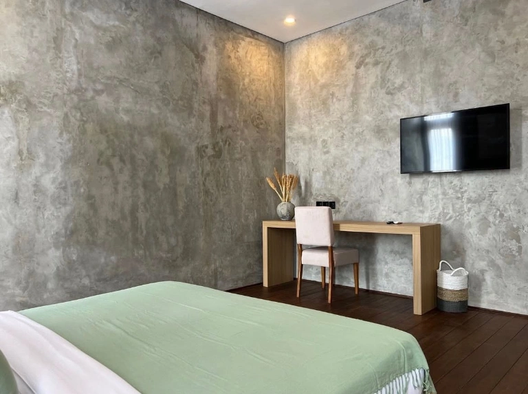 Loft 2BR Villa w/ Rooftop Patio and Rice Field Views, 2-bed villa for rent in Pererenan – photo 6 of 15