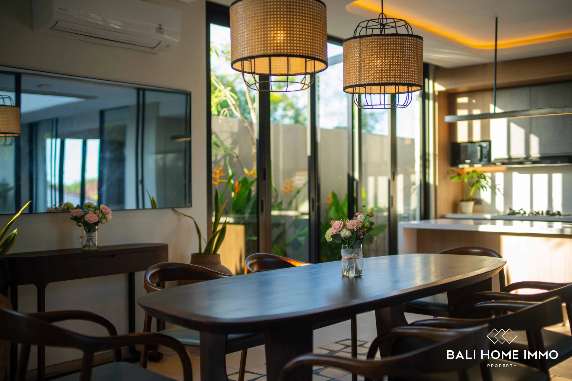 Panoramic Ocean View 4 Bedrooms Villa for Rent & Sale near Melasti, 4-bed villa for rent in Uluwatu – photo 5 of 15