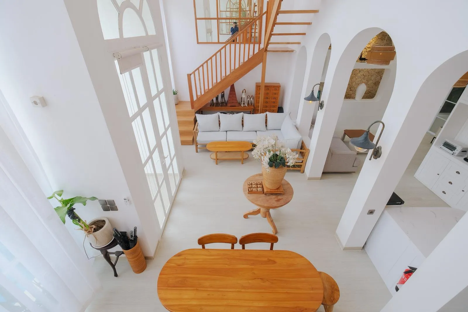 3BR Villa in Berawa Canggu, 3-bed villa for rent in Canggu – photo 2 of 8